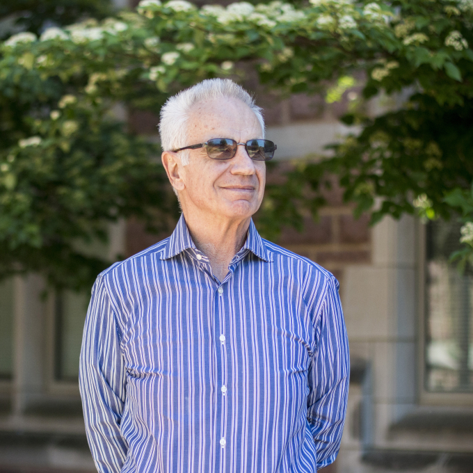 Headshot of Costas Azariadis