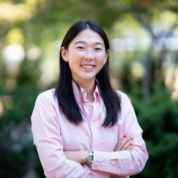 Headshot of Hyun Soo Suh