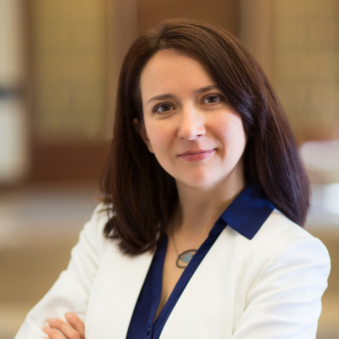 Headshot of Oksana  Leukhina